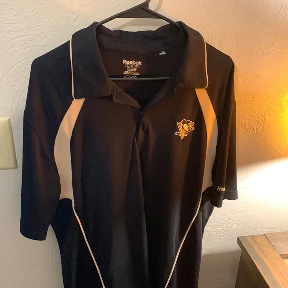 Pittsburgh penguin Reebok polo shirt, extra-large, black with gold trim - Picture 1 of 6